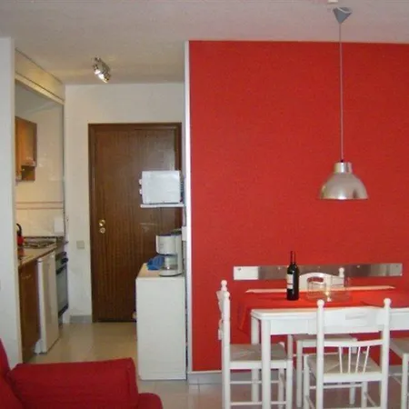 Esmeralda Apartment